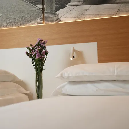 فندق اس اتش جي فيرونا