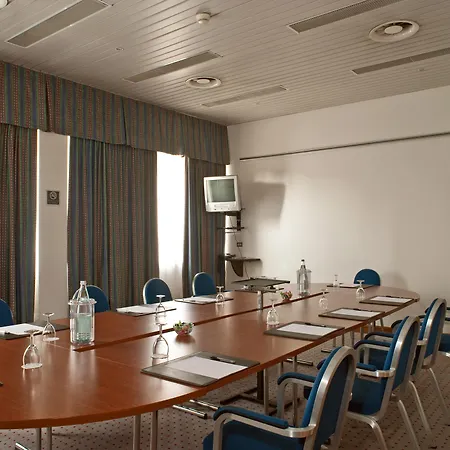 Cavallo Est Hotell 4*