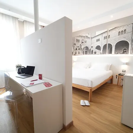 Cavallo Est Otel 4*