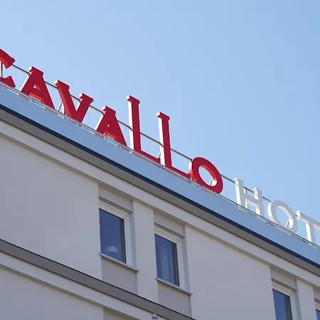 Cavallo Est Hotel Verona