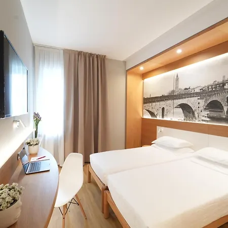 Cavallo Est Otel 4*